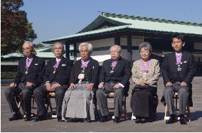 6 receive Order of Culture award